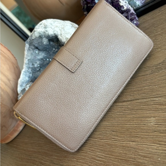 Saint Laurent Cassandra Leather Zip Around Wallet - Picture 3 of 15